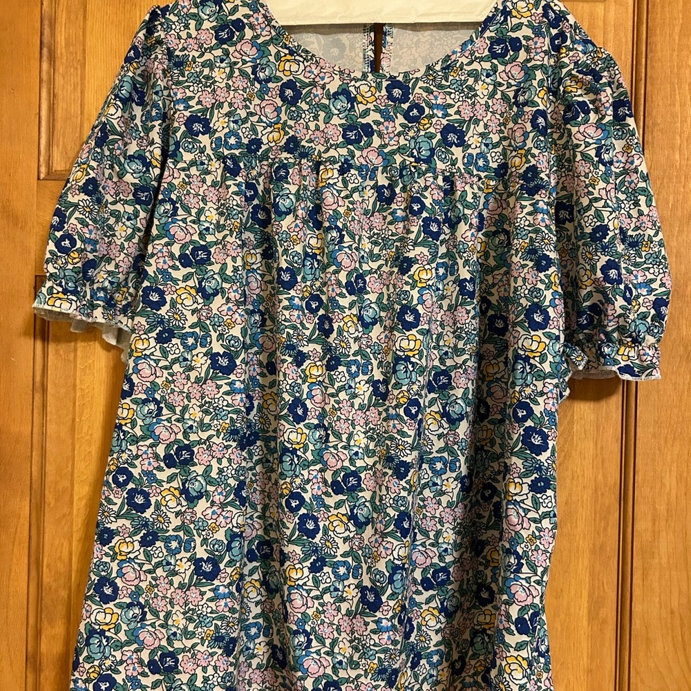 SHEIN Boho Floral Ladies Shirt